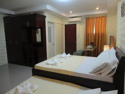 Reddoorz Premium @ Napaling Point Tangnan Hotel Exterior photo